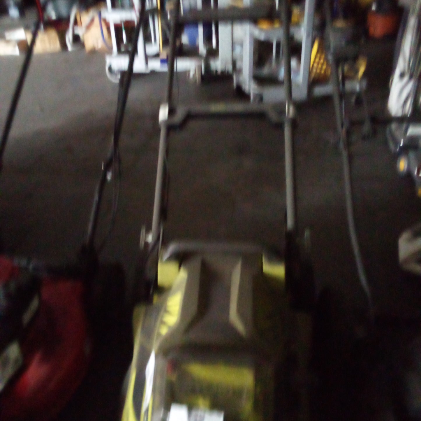 P00152 - Brushless 20in Mower