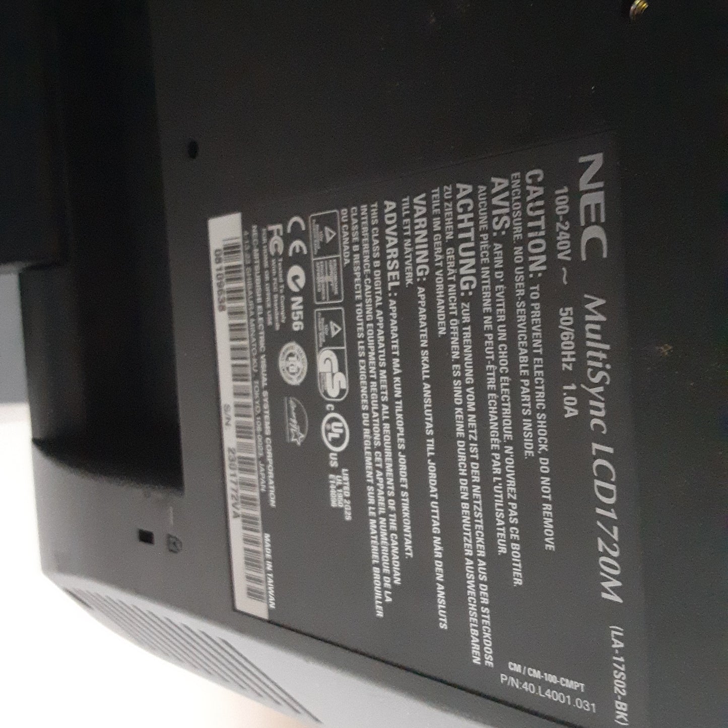 C00070 - MultiSync Lcd Monitor