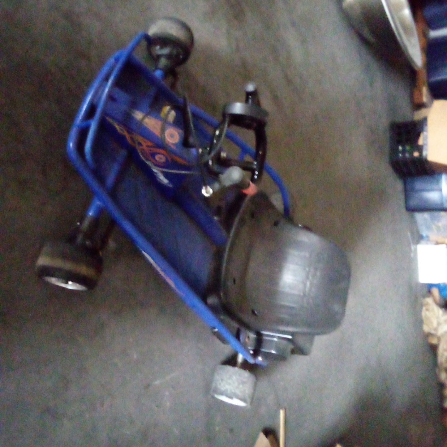 P00224 - Razor electric go-kart