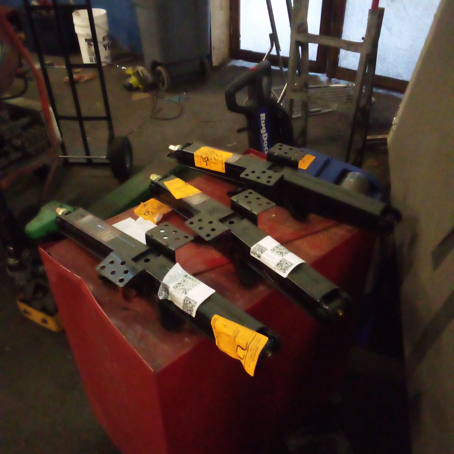 A00050 - Libra 5000lbs Stabilizer Jack