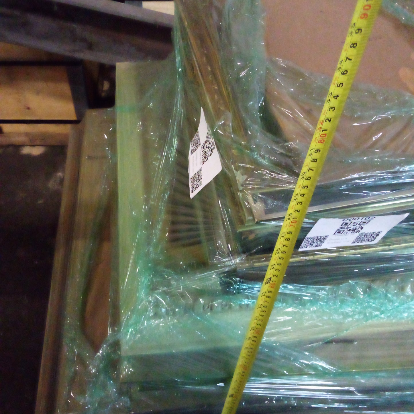 D00102 -Pallet of Picture Frames