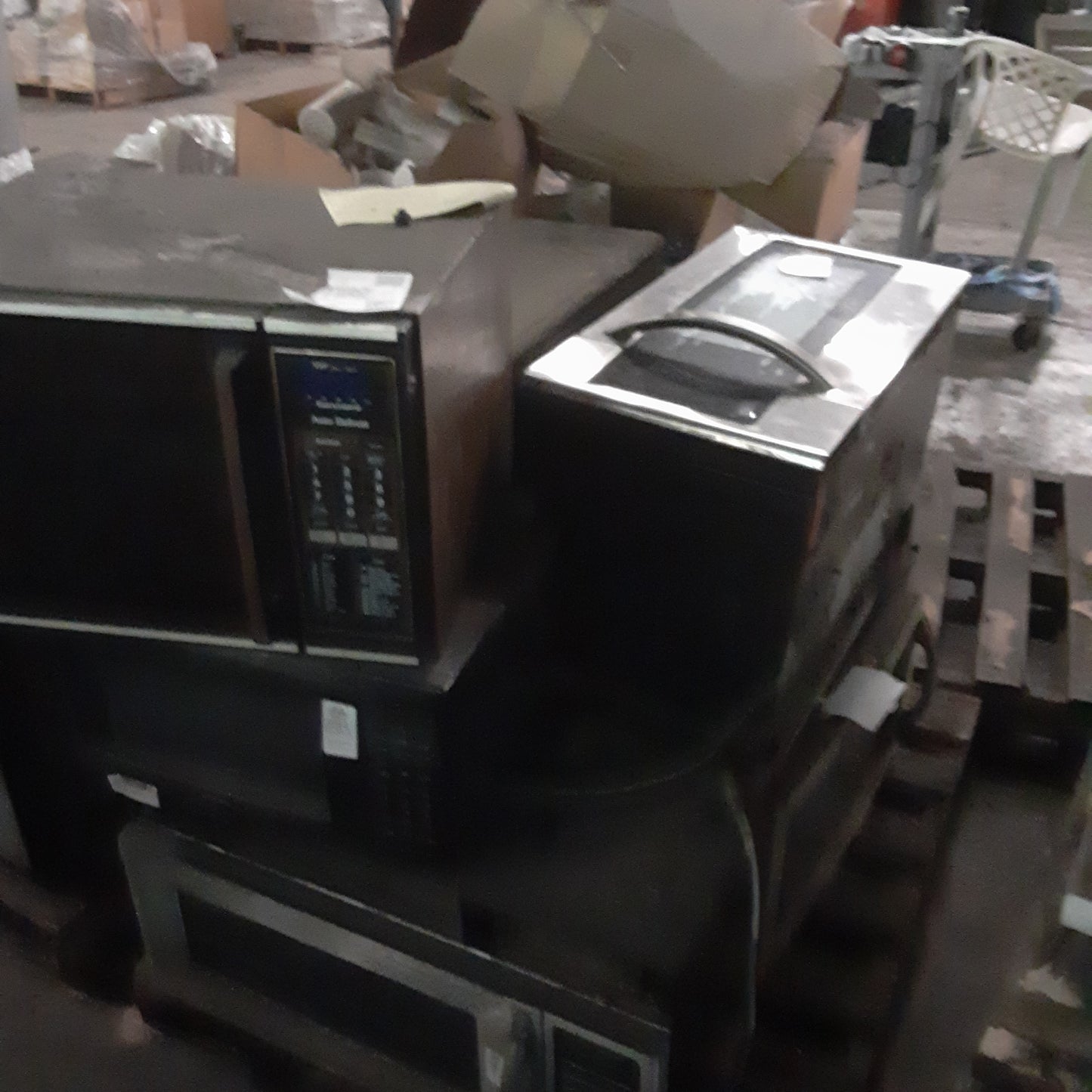 K00047 - Pallet of Microwaves