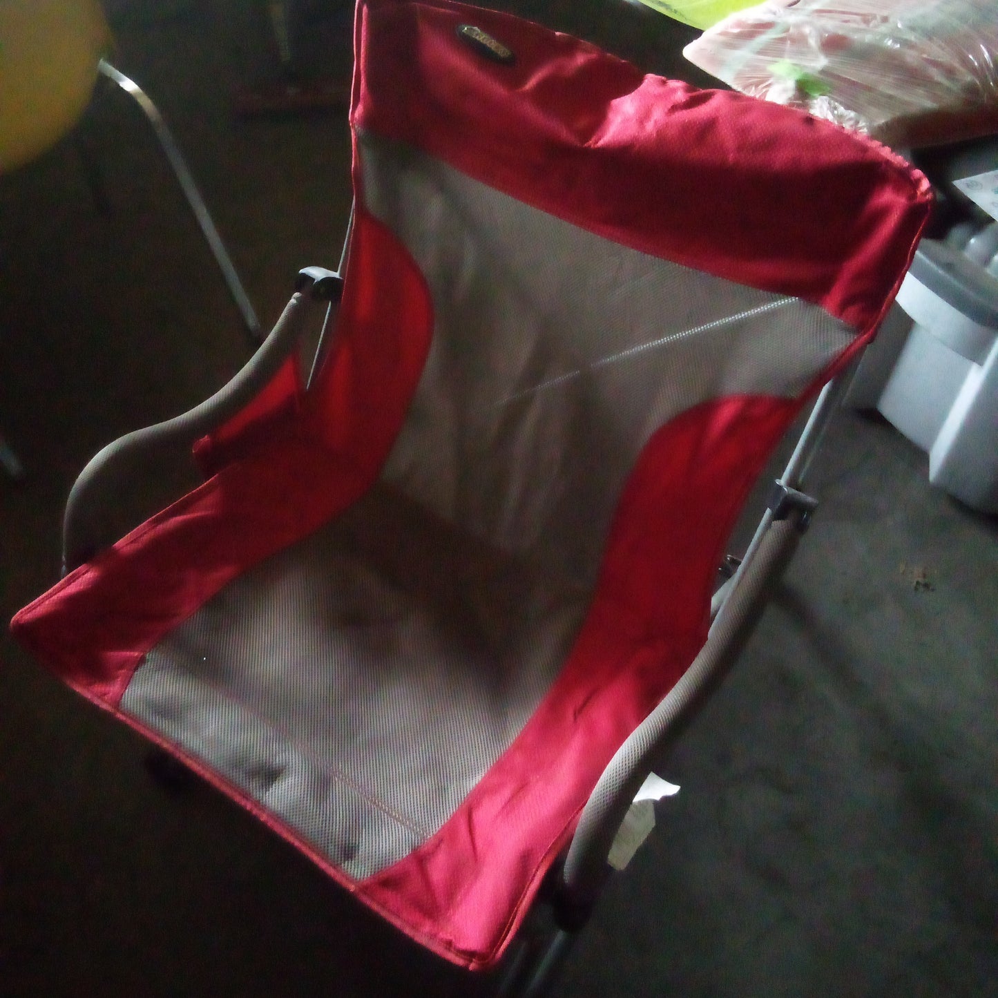 M00239 - folding lawn chair