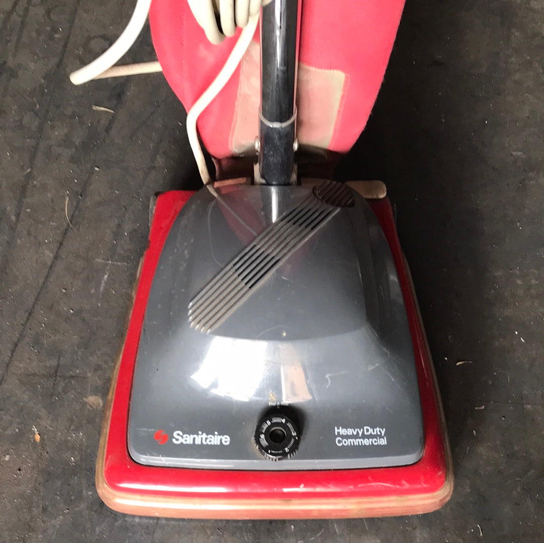 A00024 - vacuum cleaner