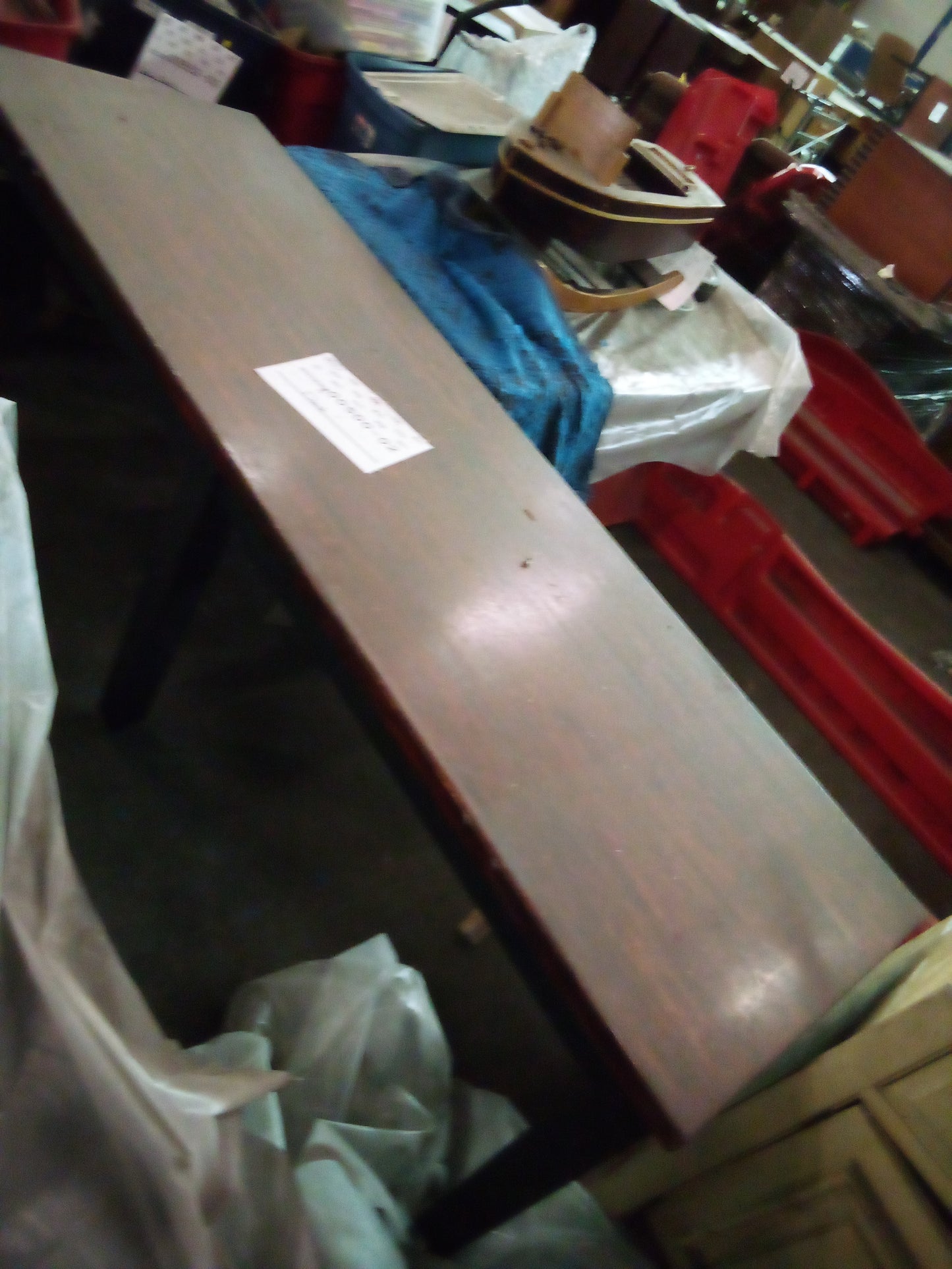 F00059 - Desk