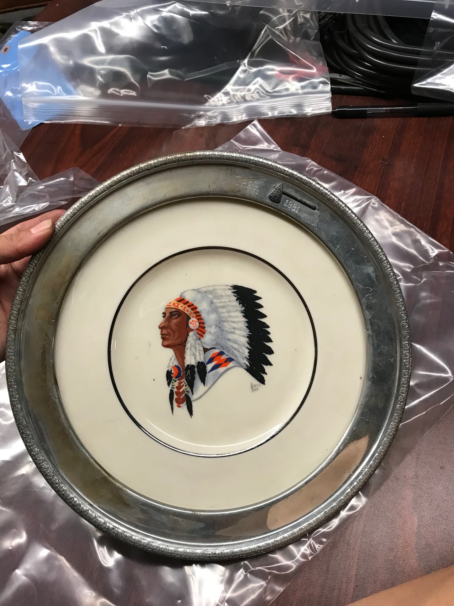 D00041 - Vintage Franklin Mint American Indian Heritage Foundation Museum Collector Plate