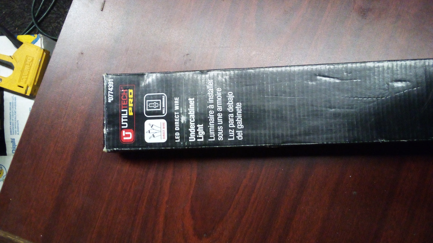 E00024 - UtiliTech Pro LED Direct Wire Under Cabinet light