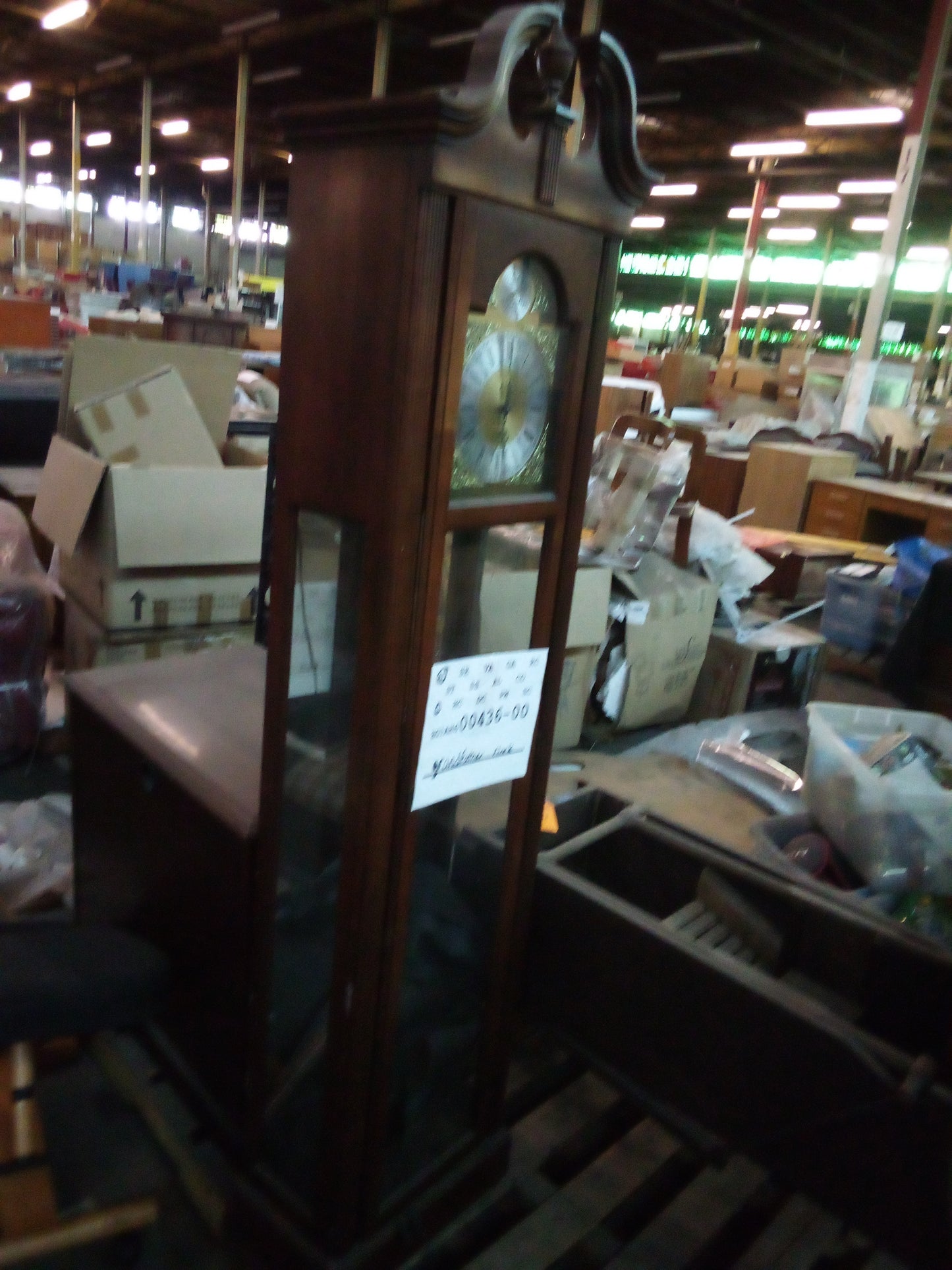 F00030 - Grandfather Clock