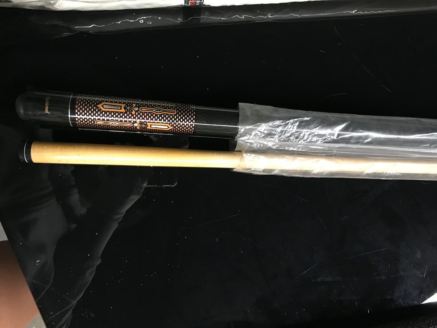 M00154 - Pool Cue