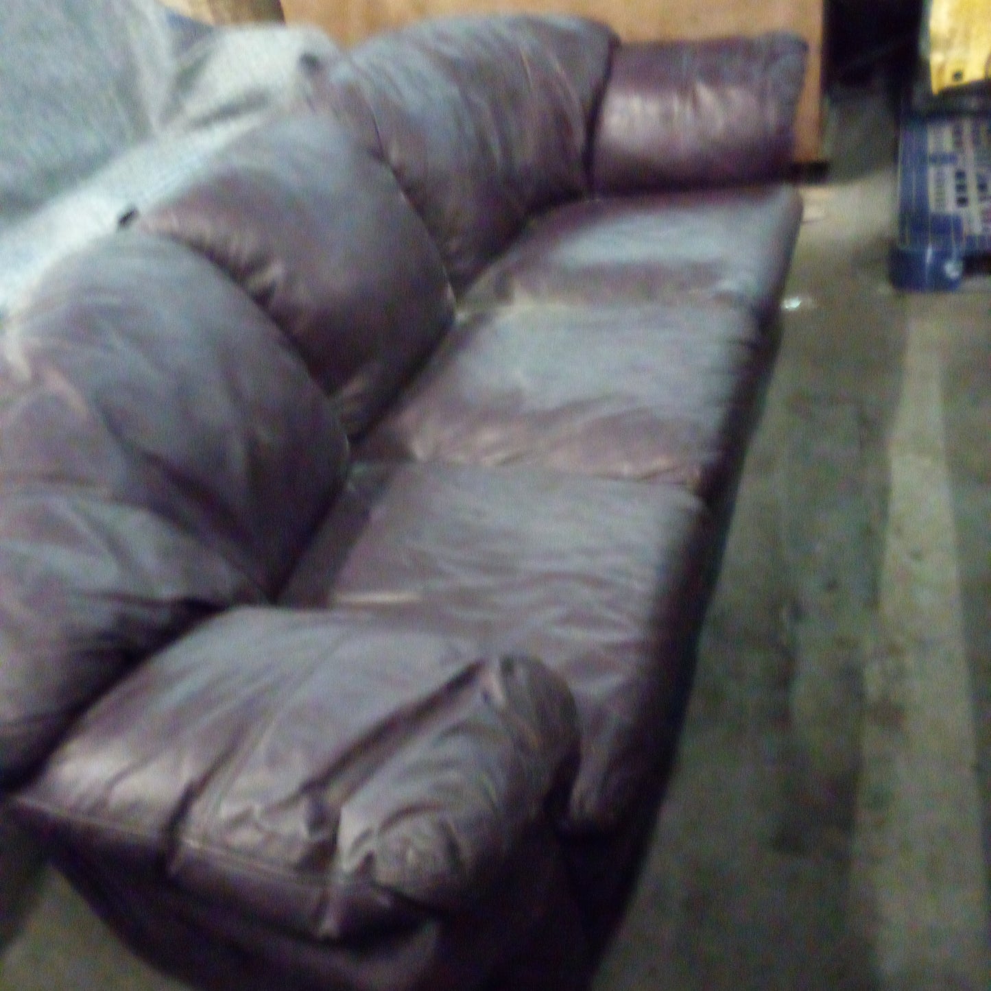 F00165 - 3 Cushion Leather Sofa