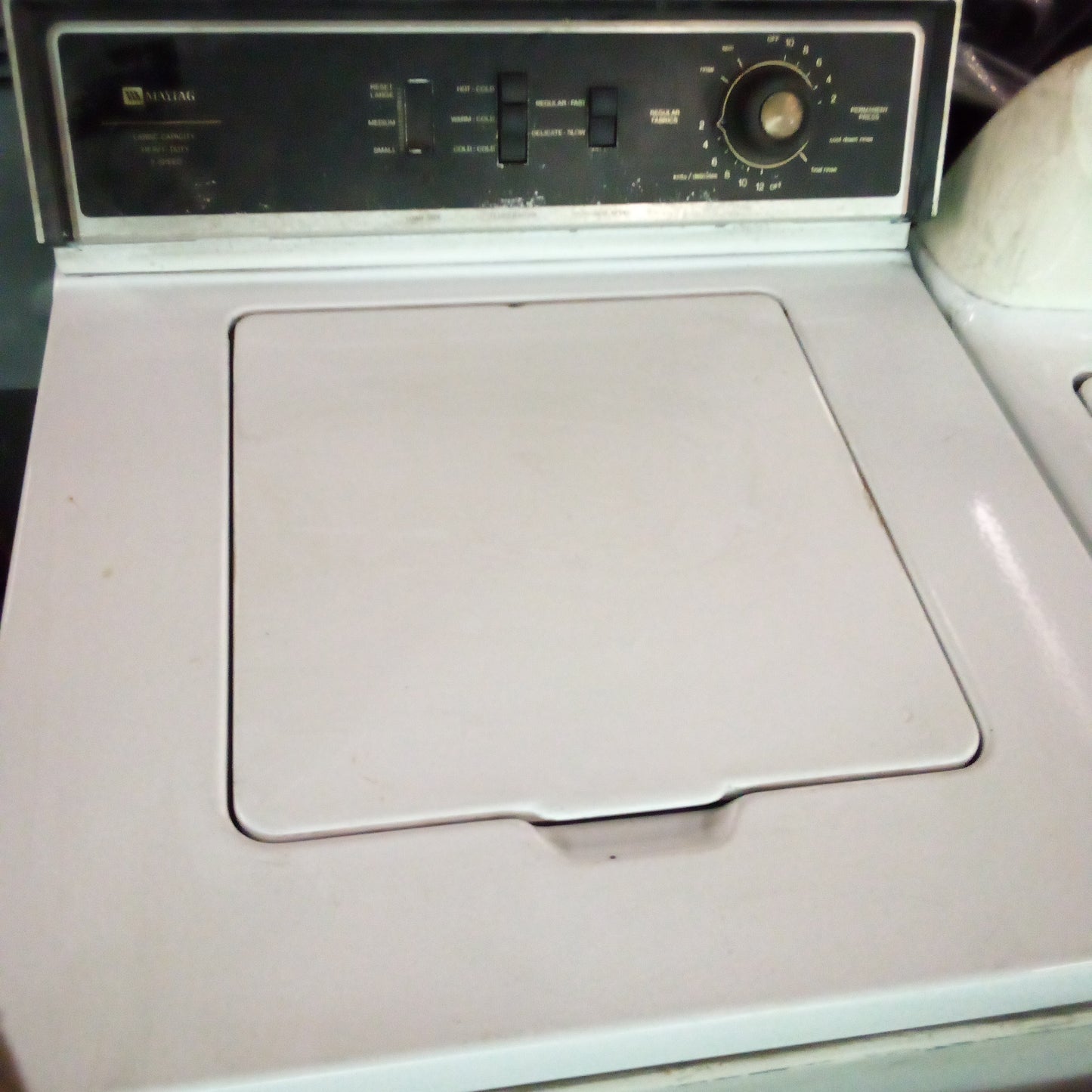 E00087 - Maytag Washing Machine White