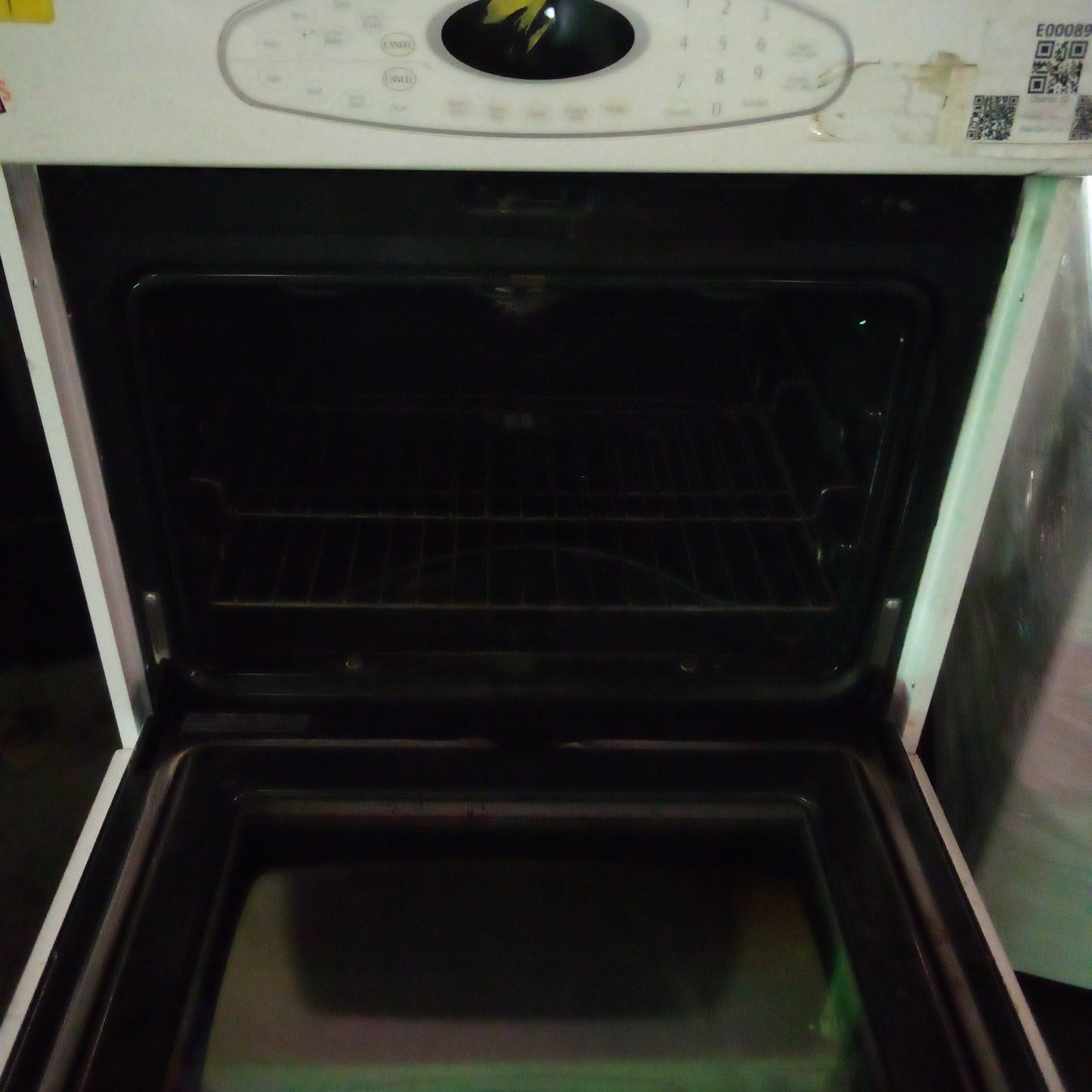 E00089 - Maytag Double Wall Oven