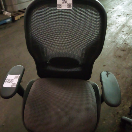 F00181 - Black Computer Chair