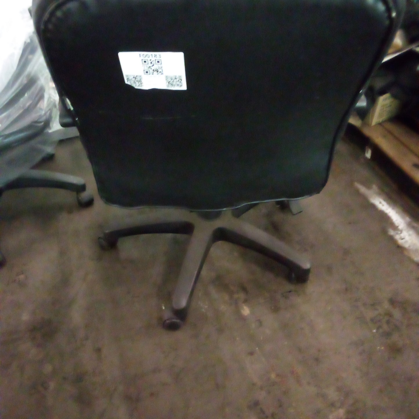 F00183 - Computer Chair Black