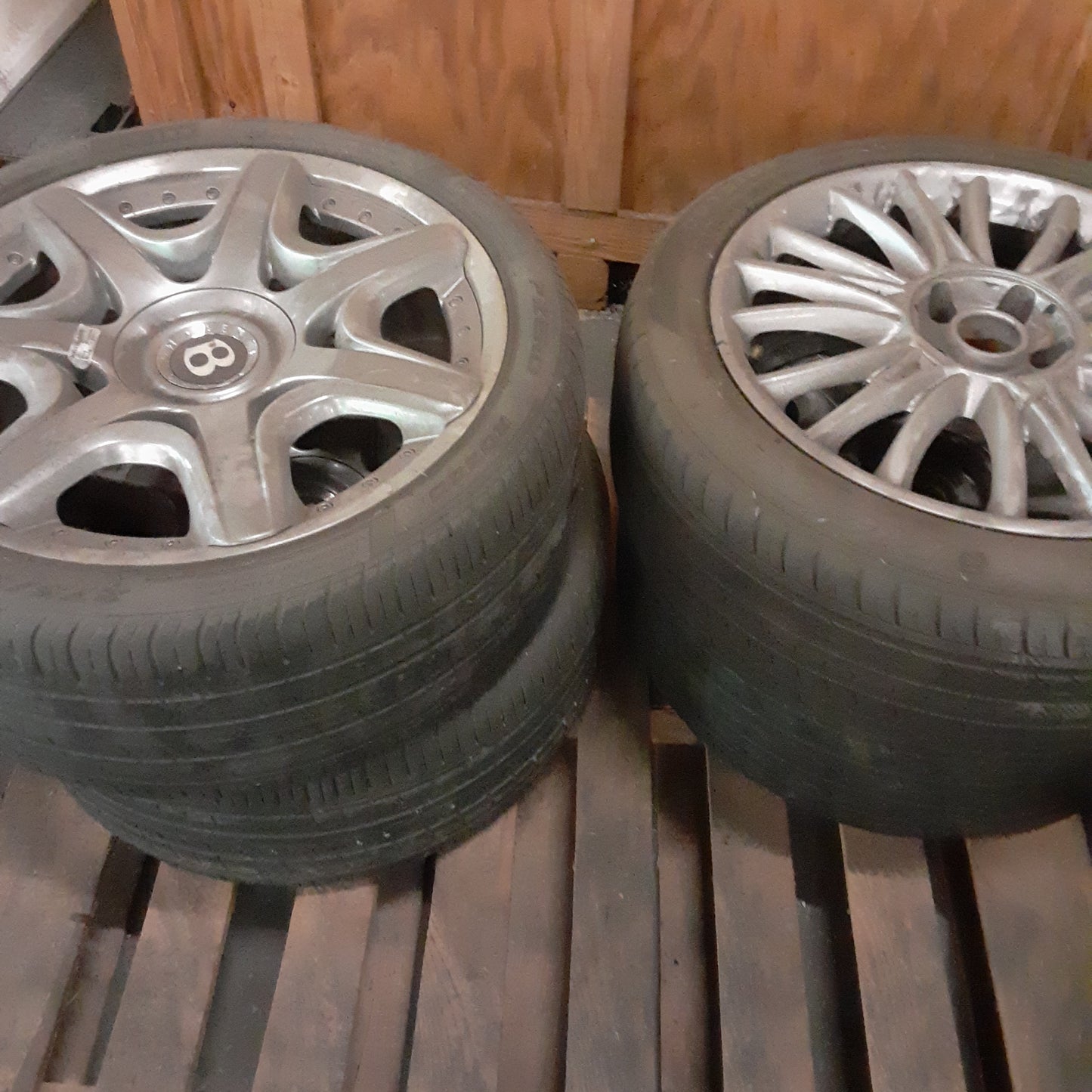 A00041 - Bentley Rims/Tires set of 4