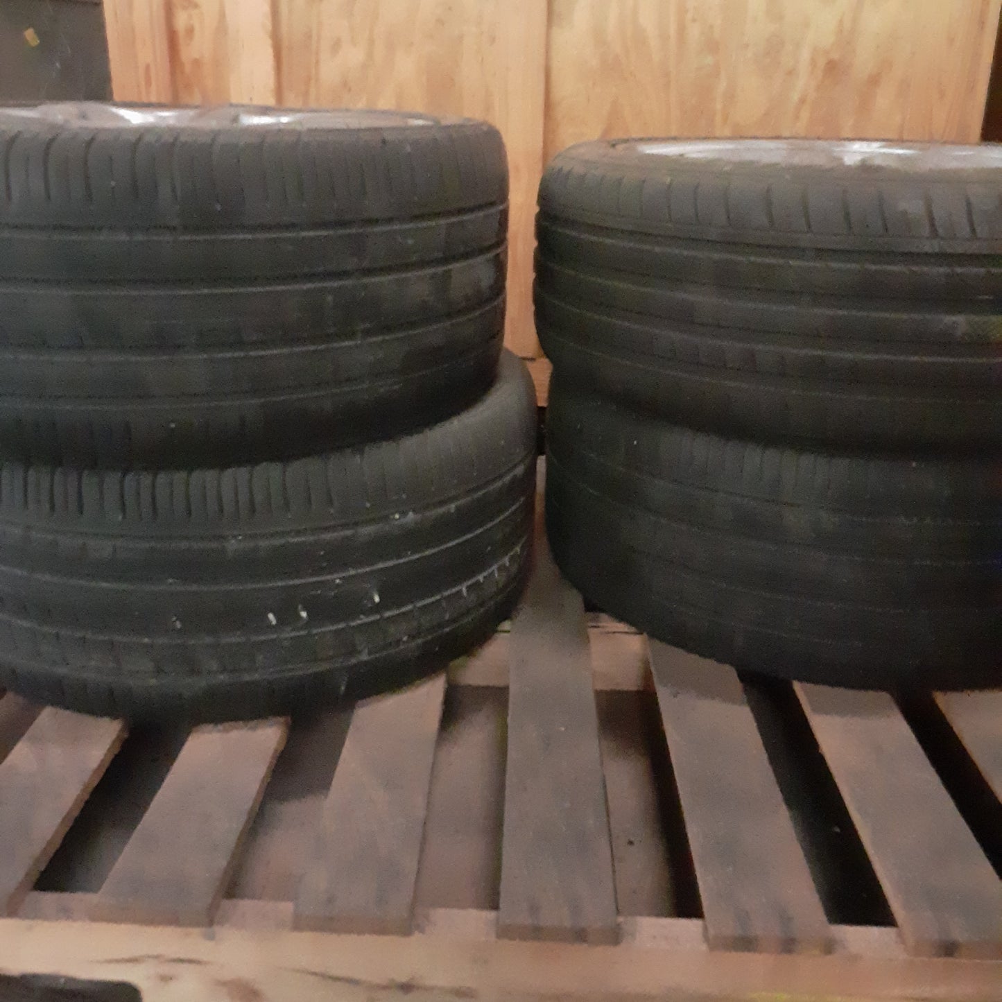 A00041 - Bentley Rims/Tires set of 4