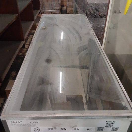 M00225 - Display Case