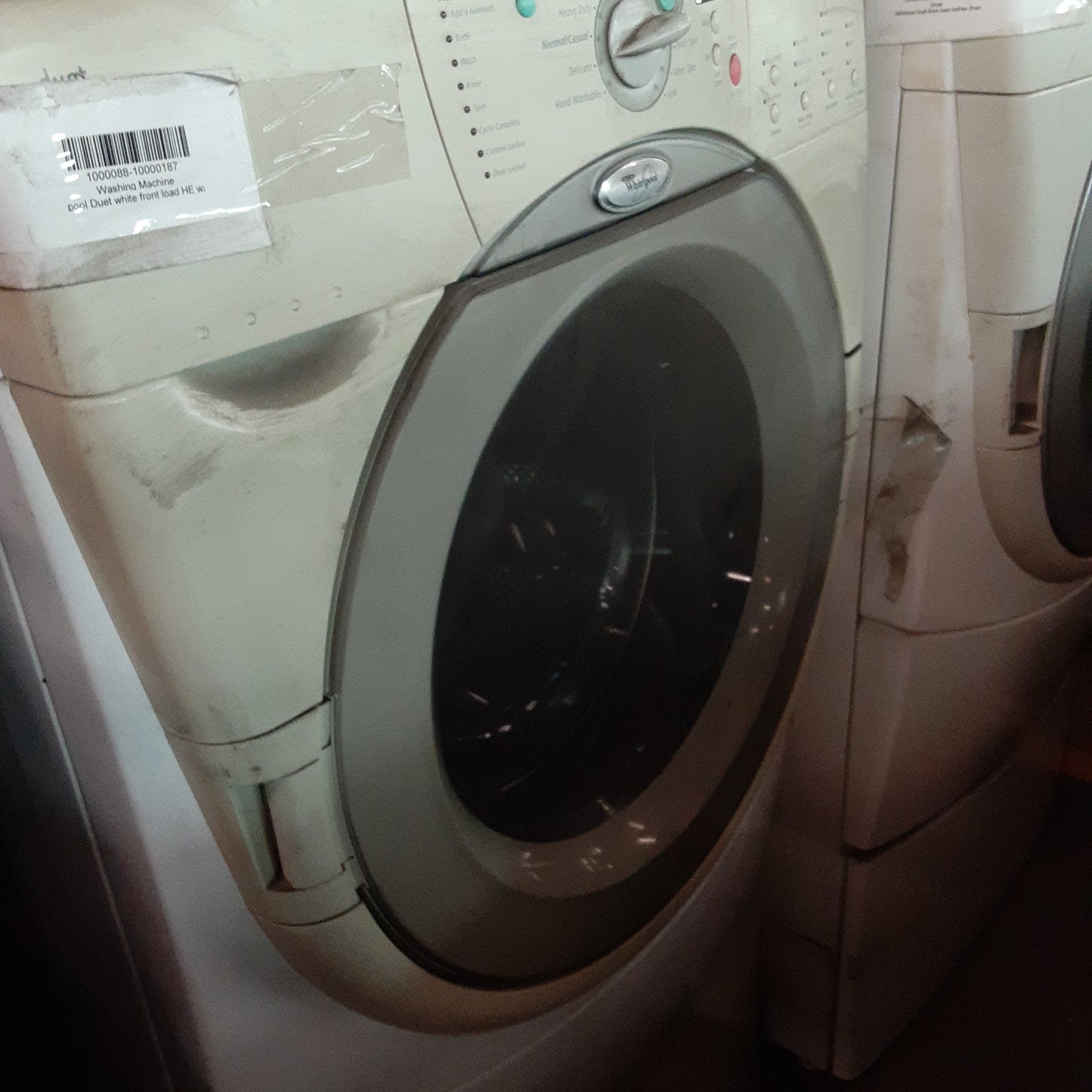 E00118 - Whirlpool Duet White Front Load Washer