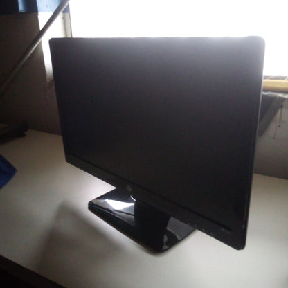 C00094 - HP computer monitor