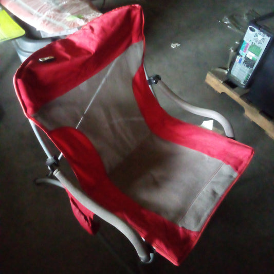 M00239 - folding lawn chair