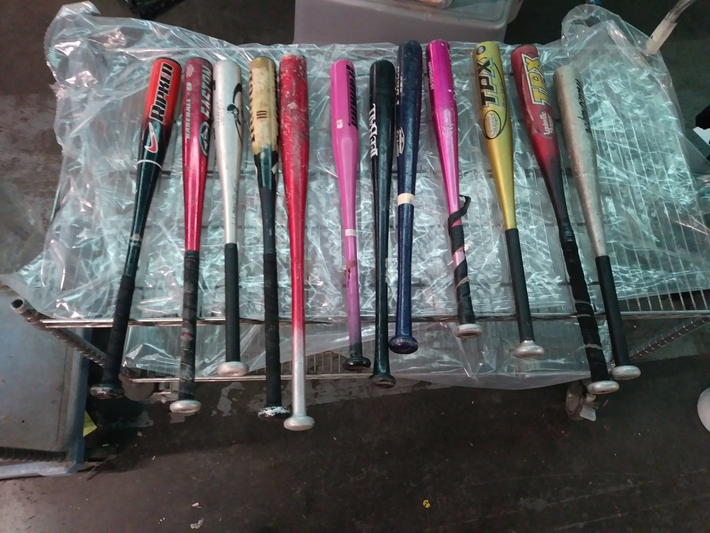 P00218 - Baseball Bats