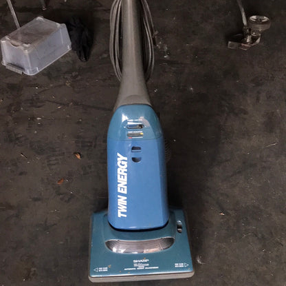 A00054 - vacuum cleaner