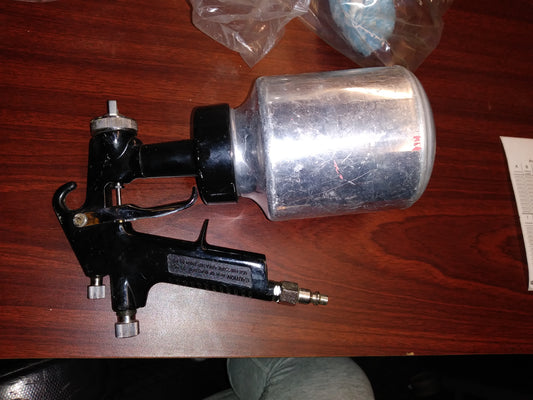 T00025 - Campbell Hausfeld Spray Gun