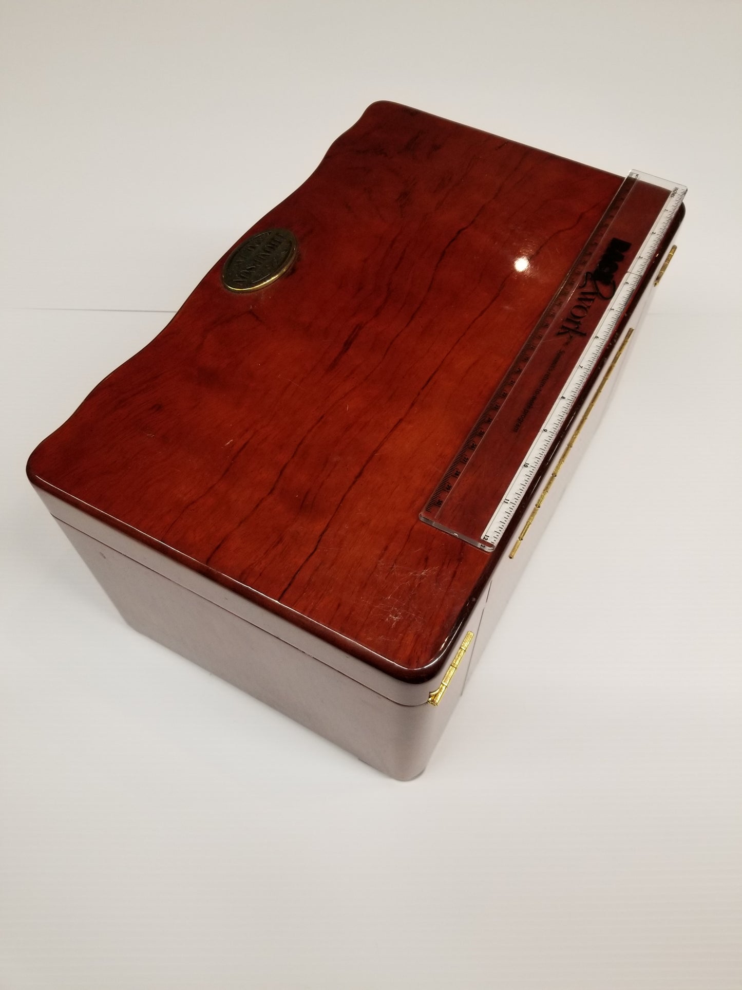 M00144 - Humidor