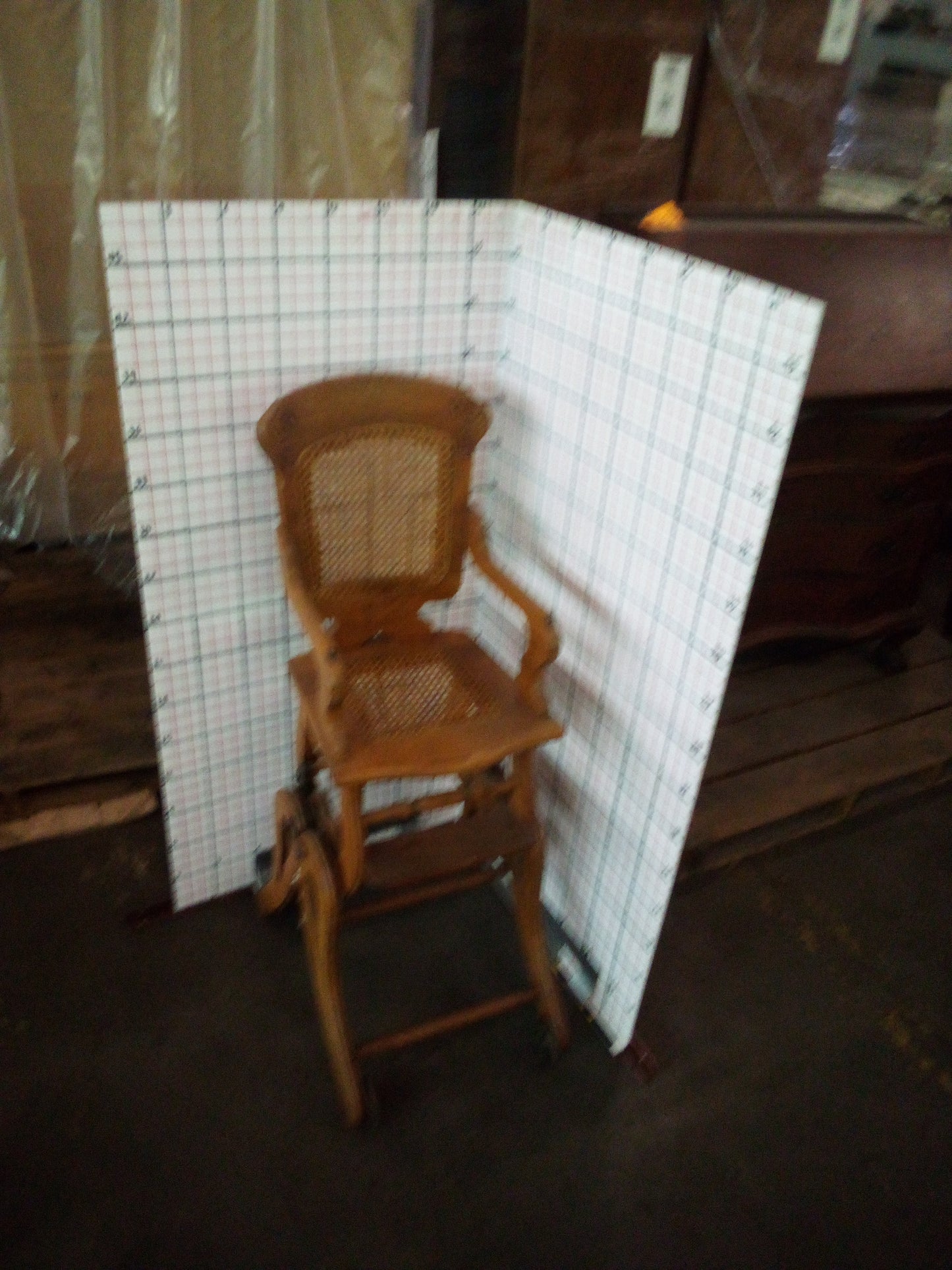 F00068 - Antique Oak Child's High Chair