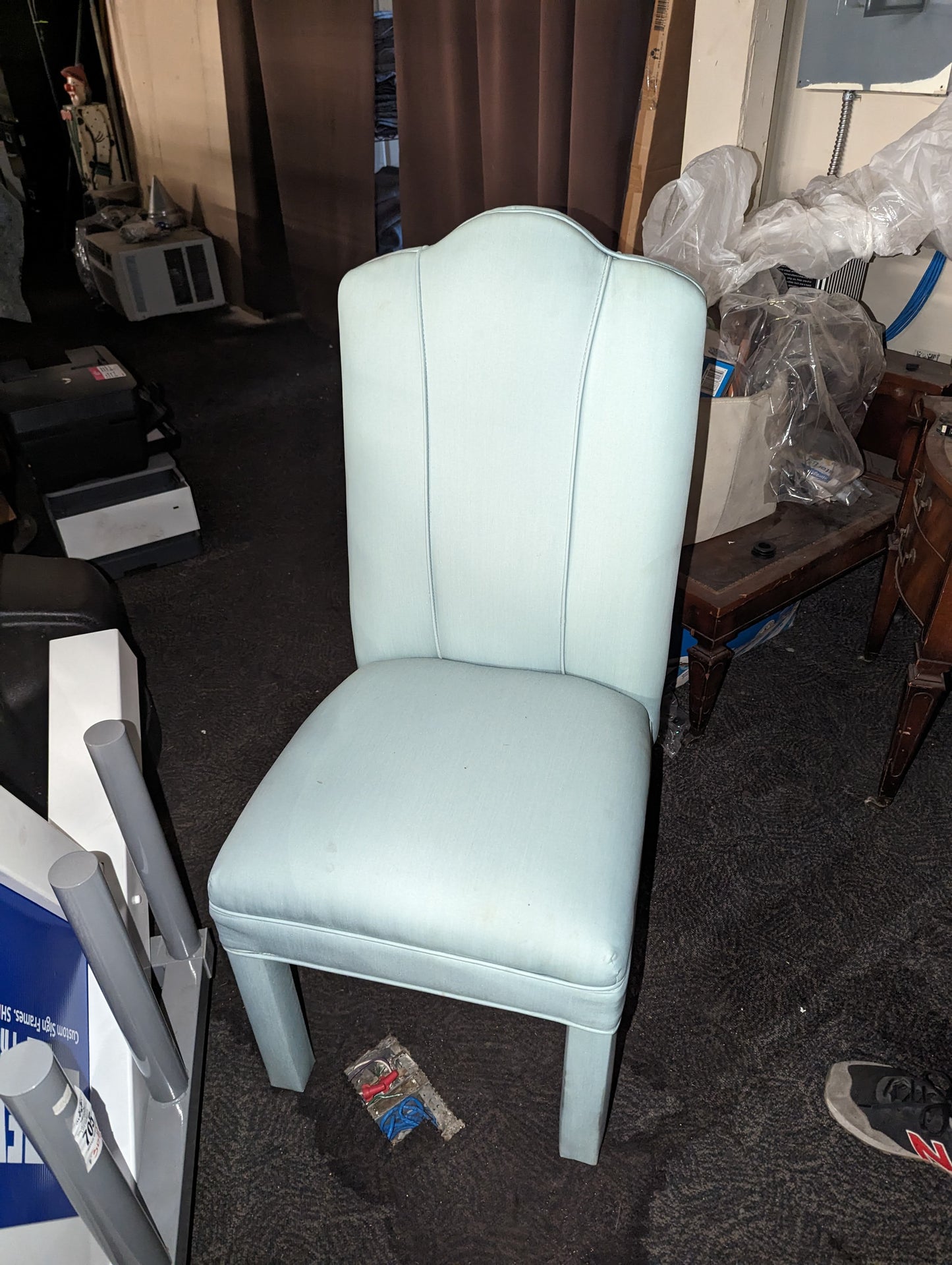 F00005 - Light Blue Chair