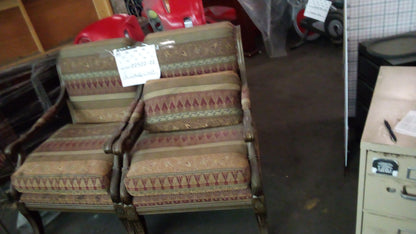 F00048 - 2 Luxury Chairs