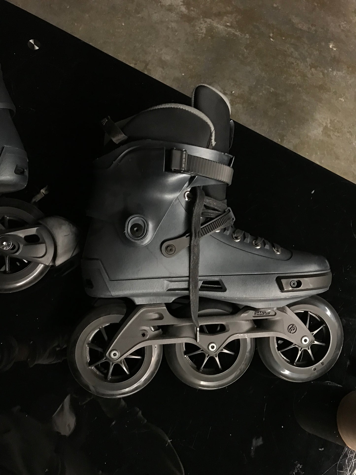 P00148 - Powerslide Next Pro Skates Sz 14/15