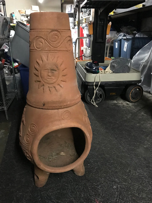 D00031 - Native gardens 2 piece Clay Chiminea/Chimney