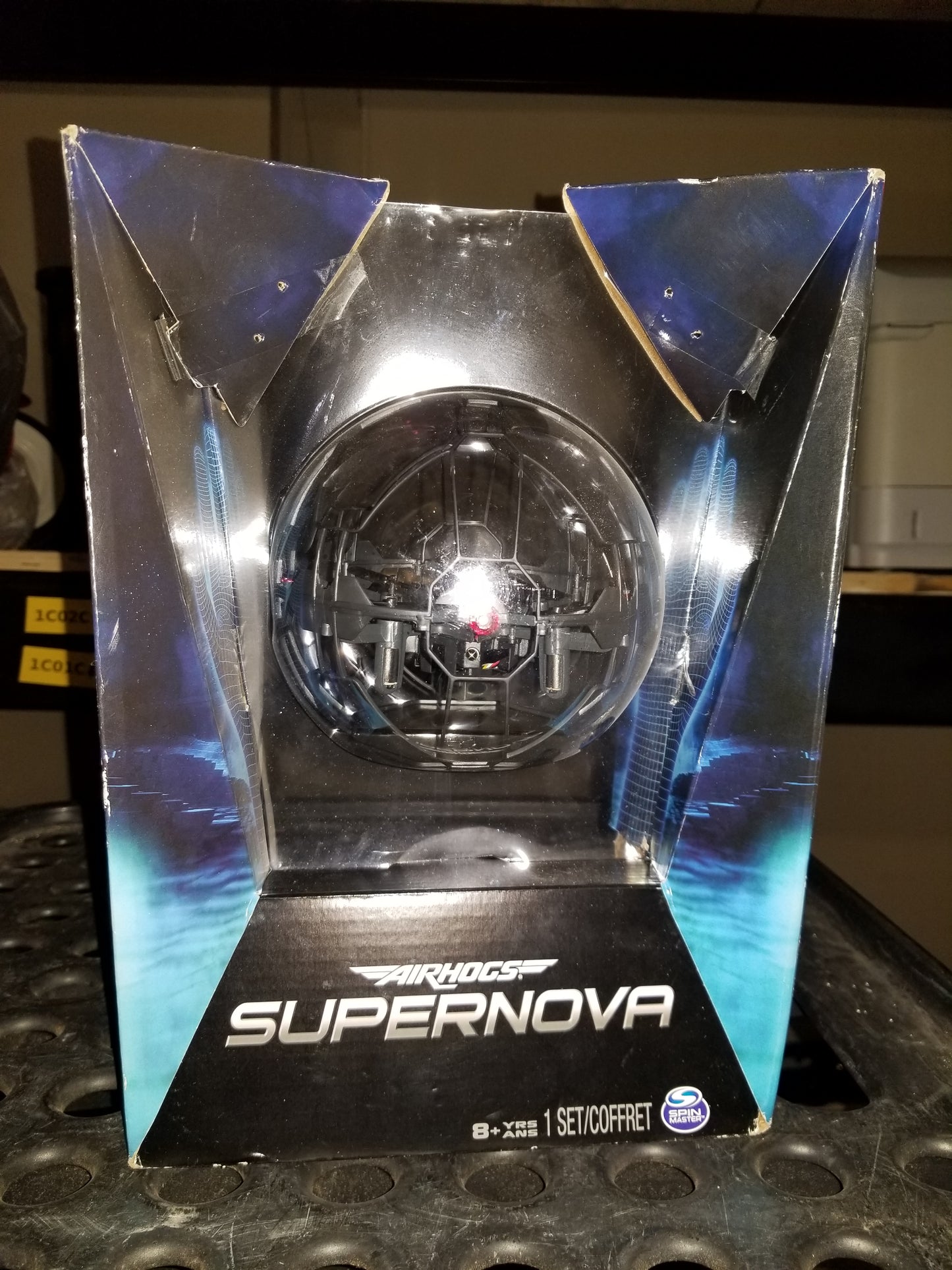 M00074 - Air Hogs Supernova