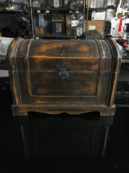 F00091 - Antique Wooden Chest