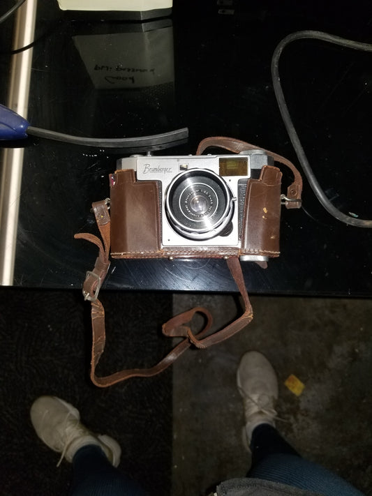P00100 - Vintage Brumberger 35mm DSK Rangefinder Camera